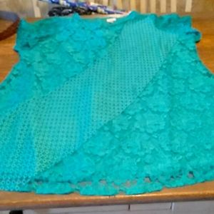 Avenue woman dress